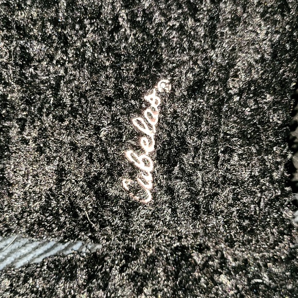 Vintage. Made in USA. Cabela's. Fuzzy Pullover T-neck. Women's size XL - Picture 2 of 13